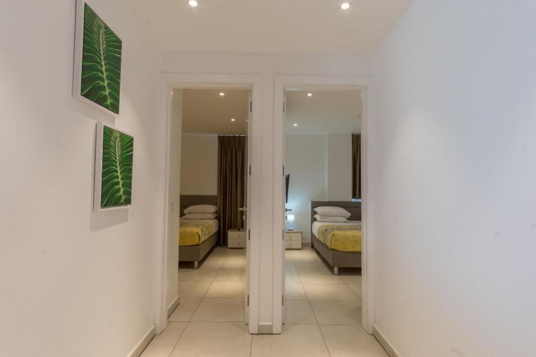 Suncity Hotel Apartment Accra Exterior photo
